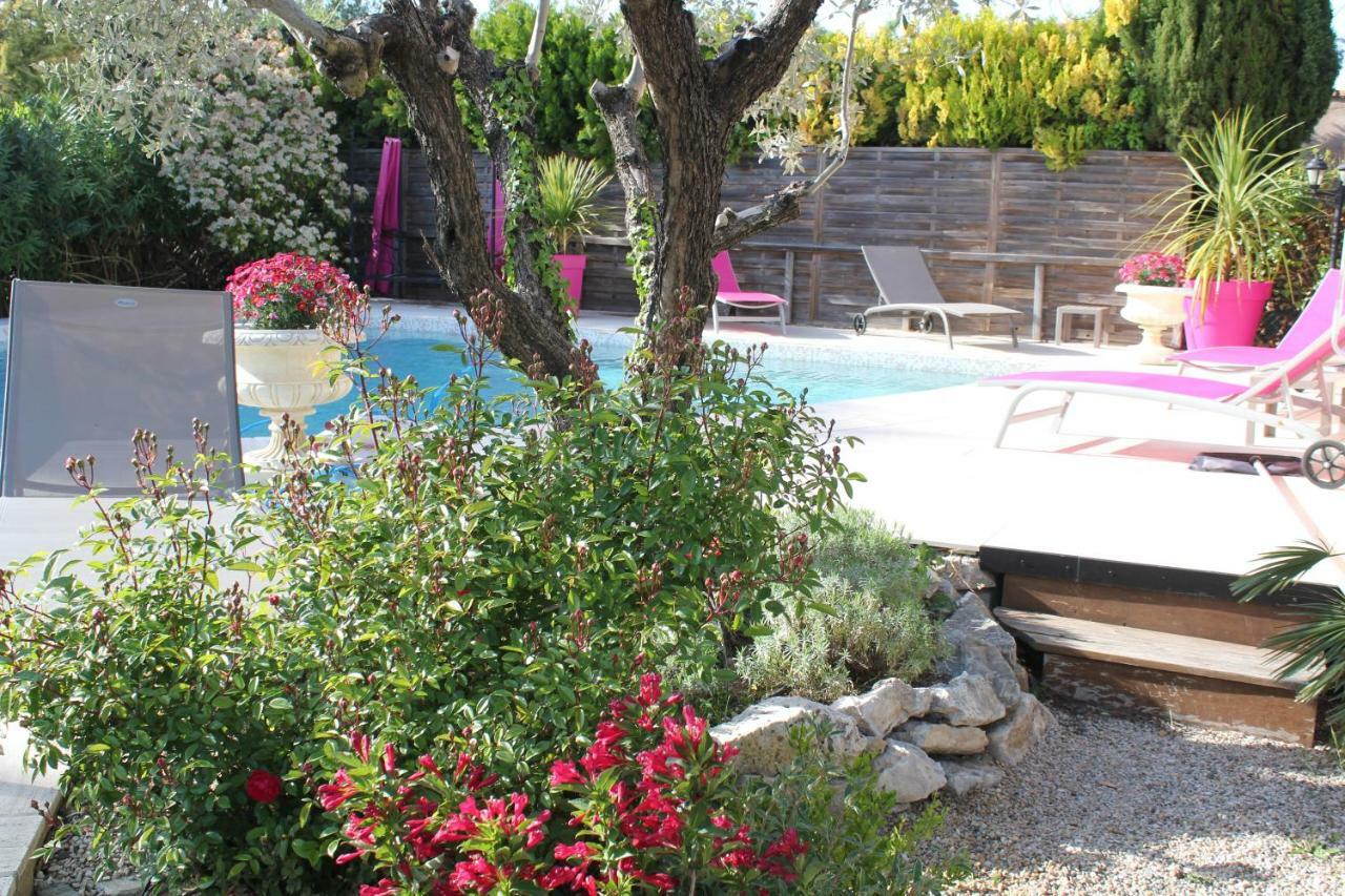 Bed and Breakfast A L'Oree Du Pin Aix-en-Provence Exterior foto